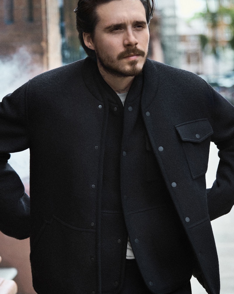 Moncler short coat with front pocket for men